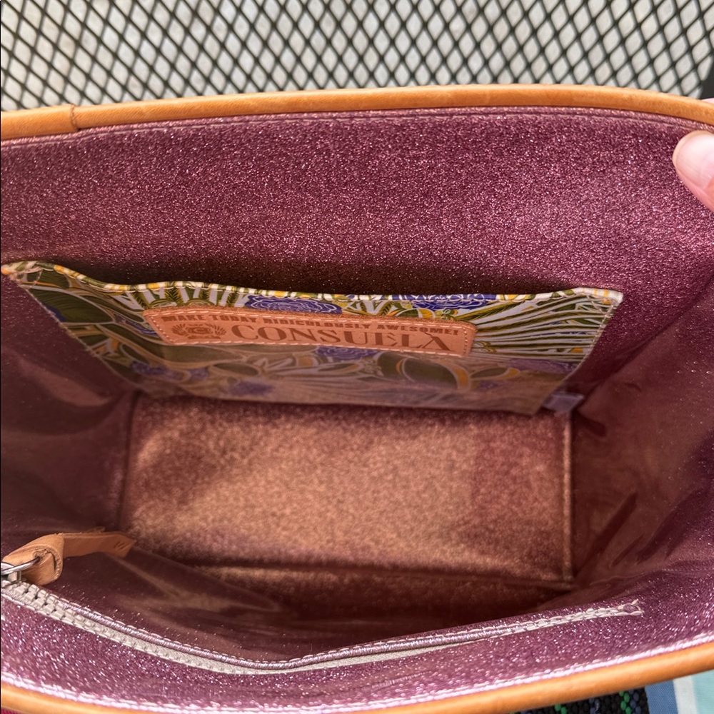 Consuela Jerry Chica Tote - Picture 8 of 14